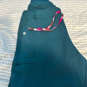 FIGS Caribbean Blue Uman Relaxed Jogger Scrub Pants | Size L | EUC | PO 4373